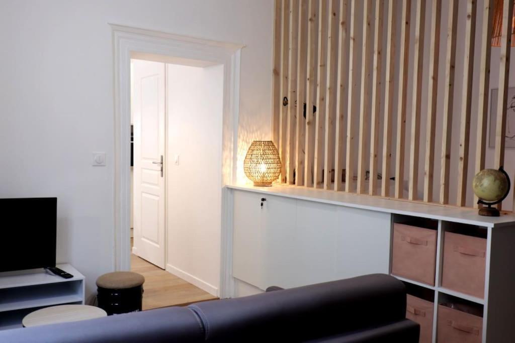 Apartament Le Doux Refuge A Quelques Pas De La Cathedrale Chartres Zewnętrze zdjęcie